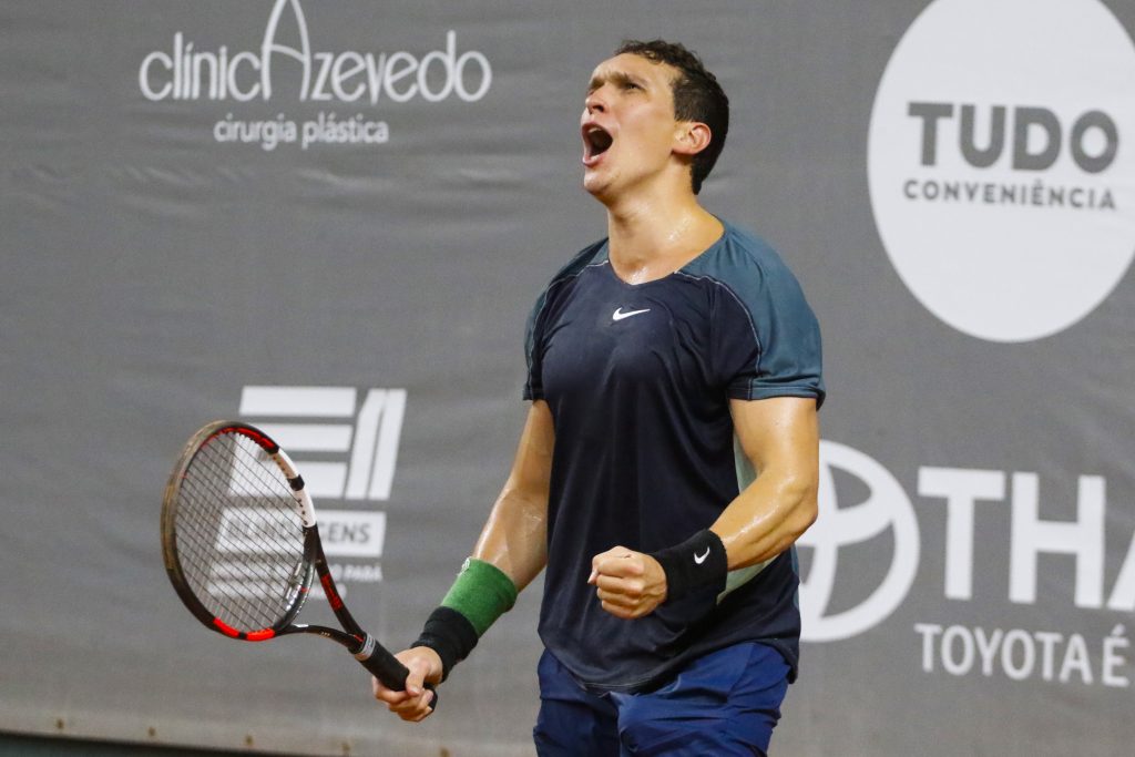 Mais jovem tenista a pontuar no ranking da ATP é umas das